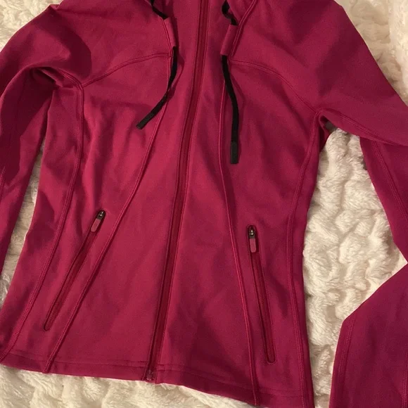 Lululemon Rain Repellent Hooded Define Jacket - Picture 2 of 3